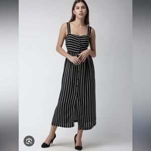 Gently Used Forever 21 Black & White striped Maxi Dress size S